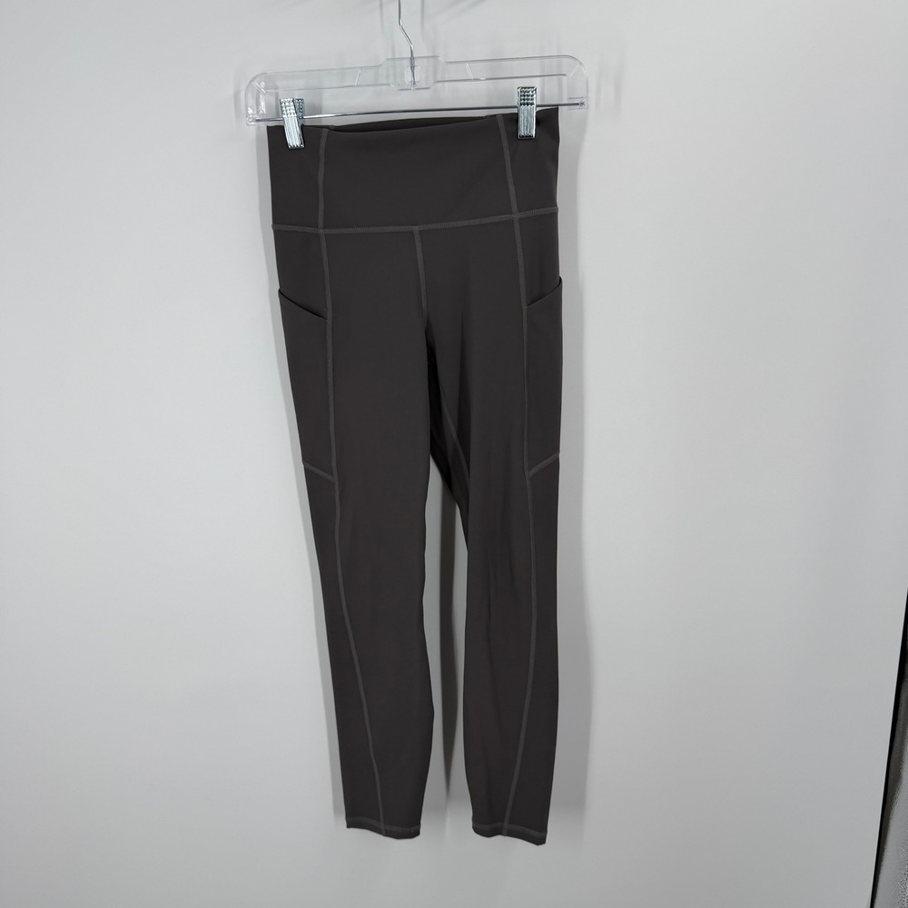 Fabletics Oasis High-Waisted Pocket 7/8 Leggings Womens XS Gray